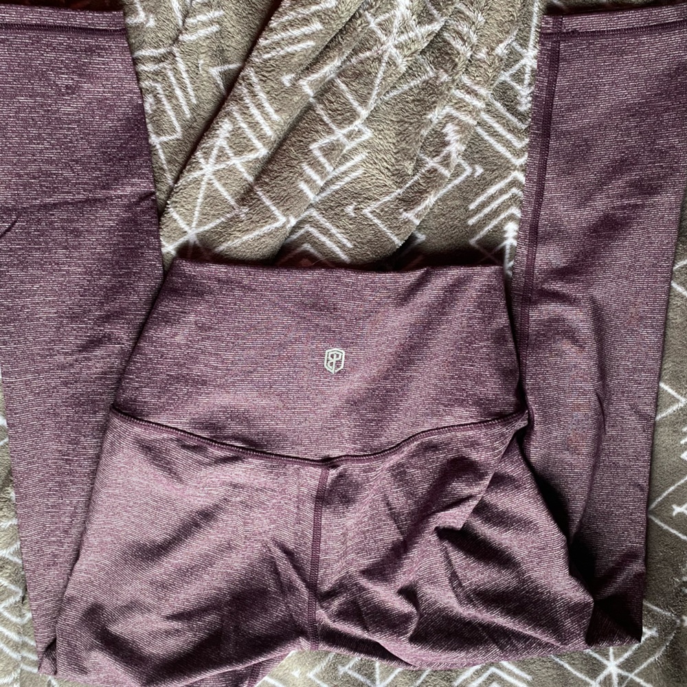 Born primitive your go to leggings 7/8th length
